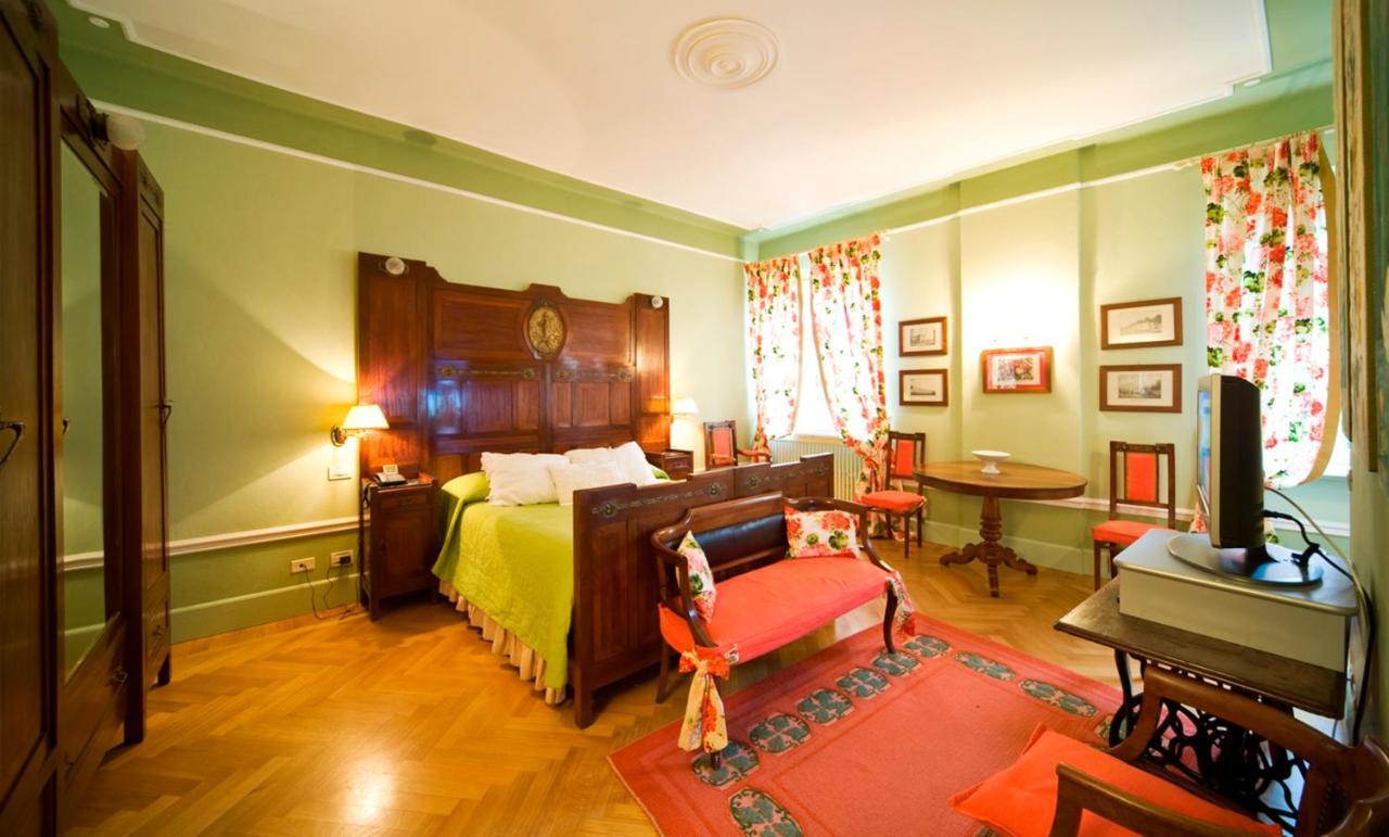 Palazzo Dalla Rosa Prati Parma Quarto foto